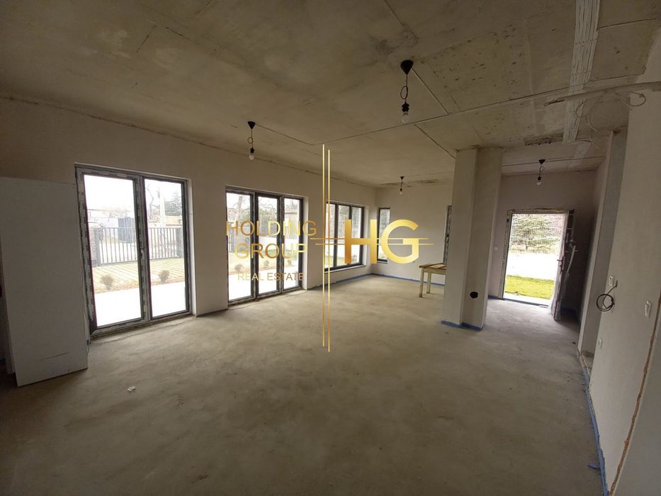 Продава се Къща в Варна, м-т Св. Никола - 160 кв.м за 2394 €/кв.м - Снимка #9