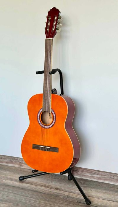 Китара Chard EC390 със стойка
