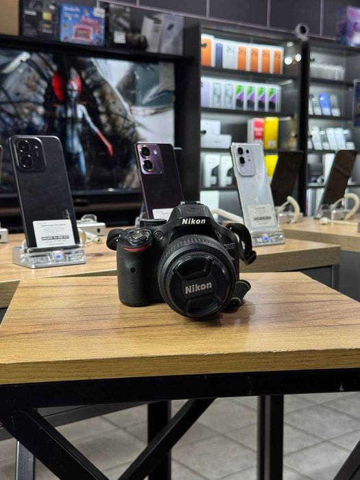 Зеркальный фотоаппарат Nikon D5200/ зеркальный фотоаппарат Никон Д5200