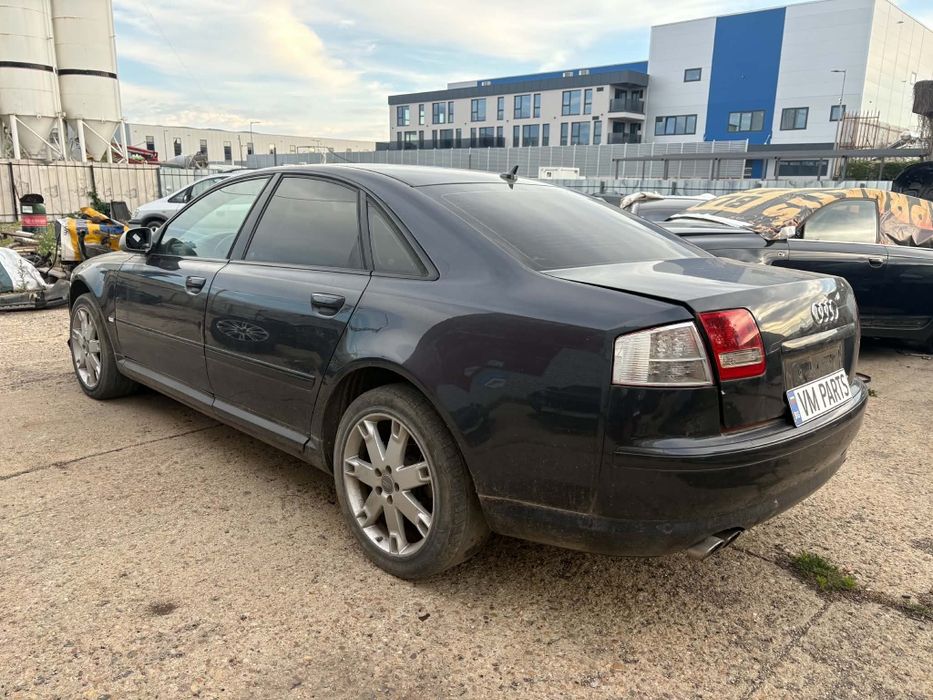 Audi A8 D3 3.0TDI на части