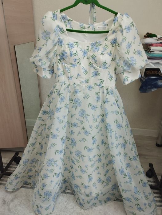 нарядное платье на той