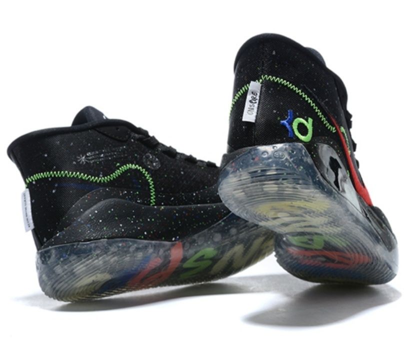 Продам кроссовки баскетбольные Nike