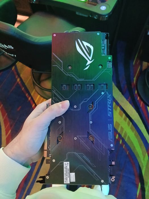 Placă video ASUS GeForce GTX 1080 Ti