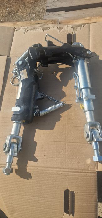 Ancora stabilizator new holland T7000 T7050 T7060 Tm 175 Tm190  T7000 T7060Ac T7070AC .pret 1650 lei bucata se poate trimite prin curier rapid în toat