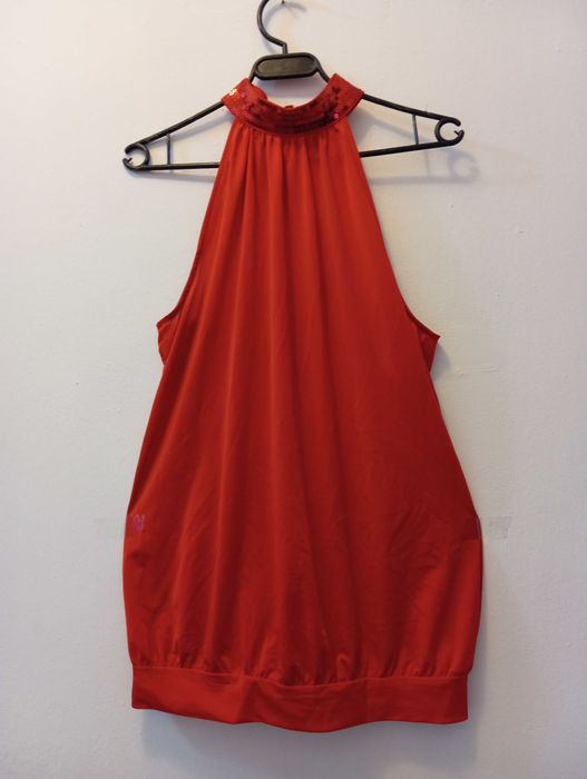 Нарядные платья и блузки