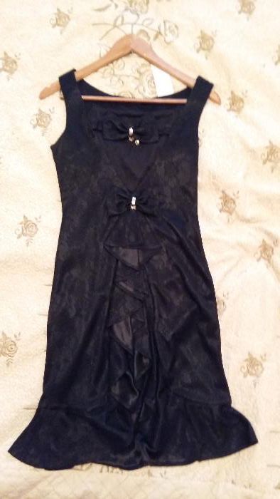 Продам эксклюзивное новое платье