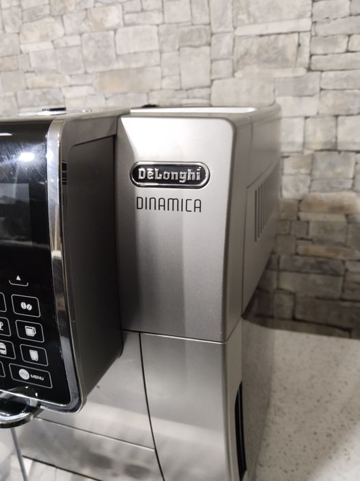 Delonghi dinamica. Kofe mashinasi sotiladi.