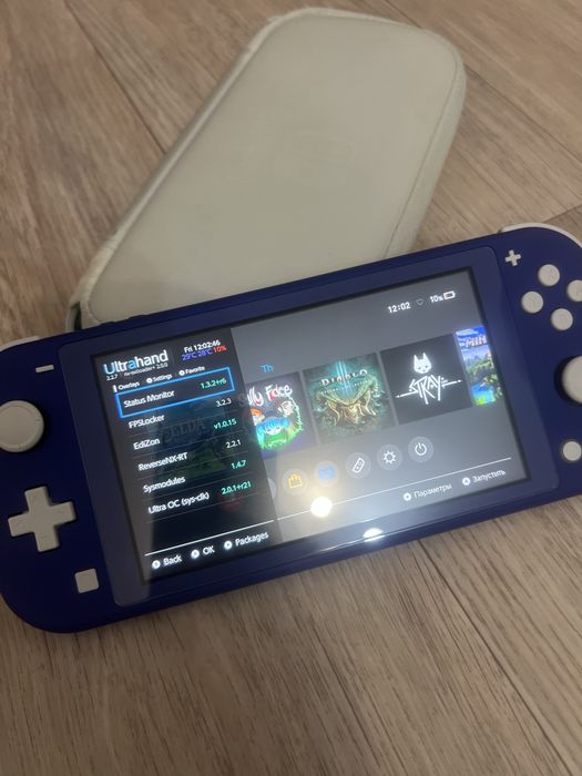 Продам Nintendo switch lite