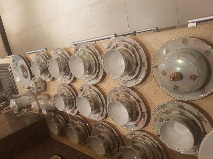 Набор посуды Мадонна