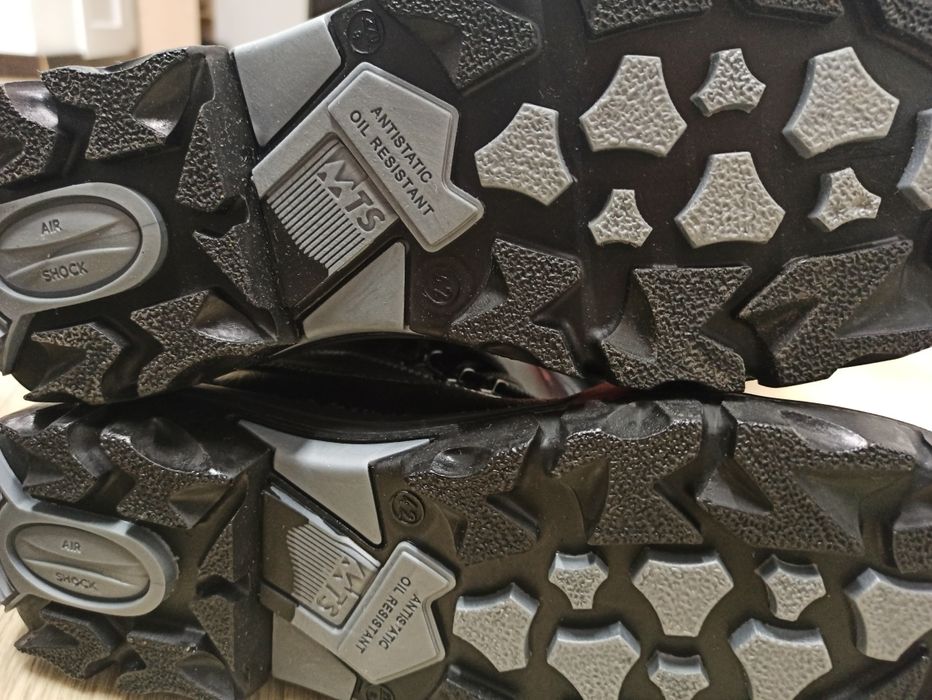 Спец.обувь safety boots .