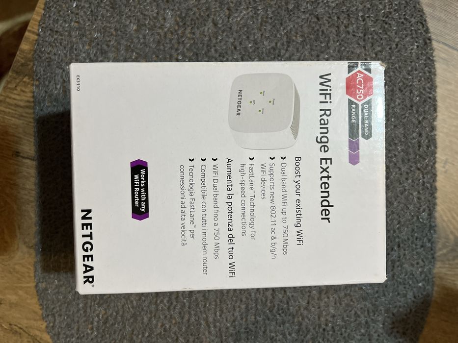 NETGEAR wifi range extender