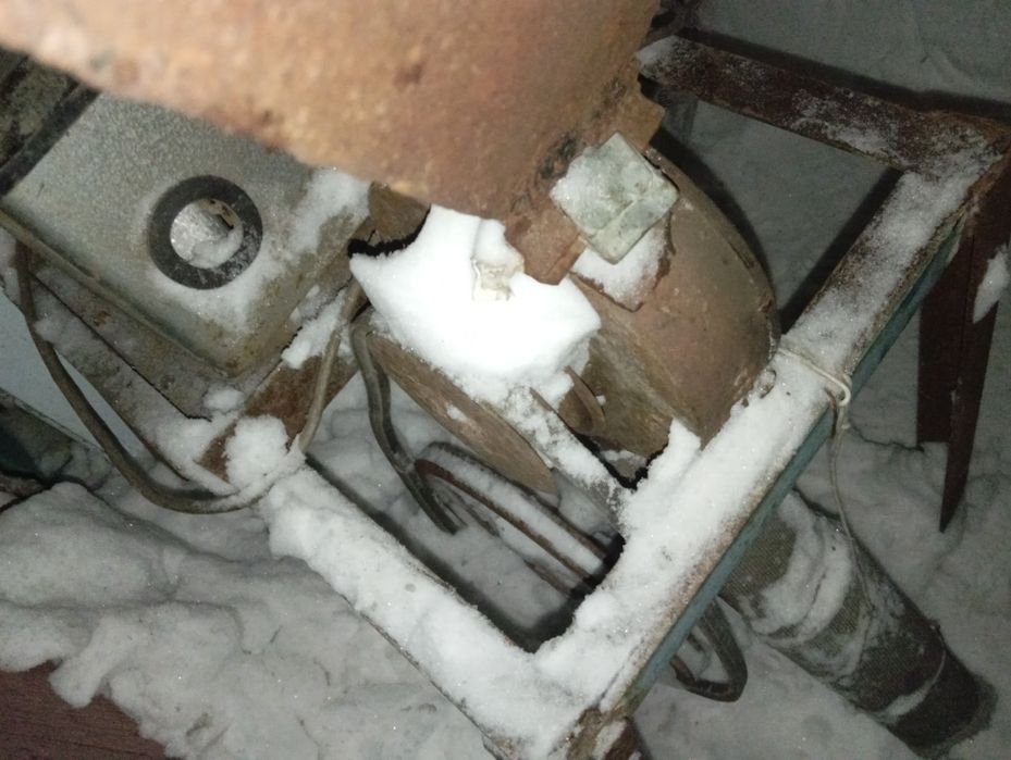 Продам дробилку .