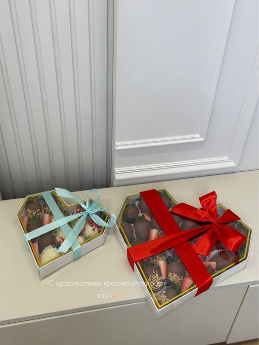 Астана, клубники по 8.500тг