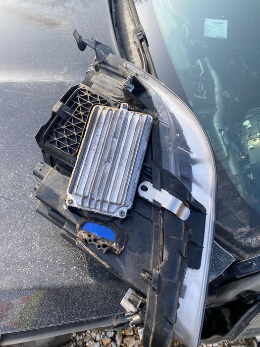 Bmw f10 led фар десен