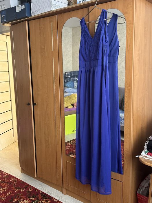 Продам платье в пол