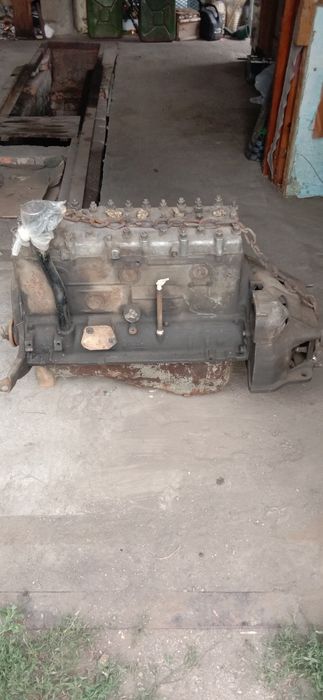 Продам двигатель Газ -51, 52 всборе
