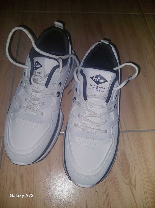 Маратонки Lee Cooper