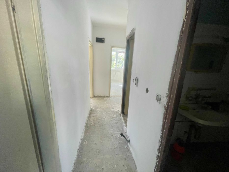 Продава се Тристаен апартамент в Габрово, Трендафил 2 - 78 кв.м за 577 €/кв.м - Снимка #9