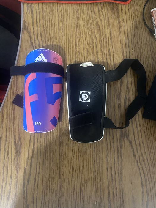 aparatori fotbal f50 stare buna