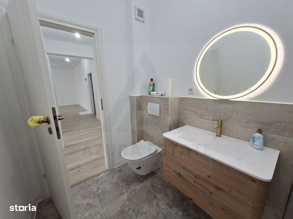 Apartament premimum 80 mp utili etaj 1 parcare terasa boxa in Selimbar — fotografia 2