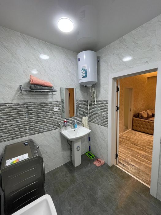 Продаётся 4/8/9 100м2 в Новостройке Яшнабадский р-н