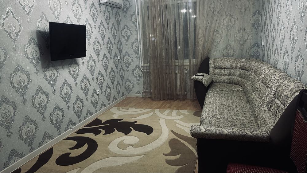 сдам 2 комнатую квартиру