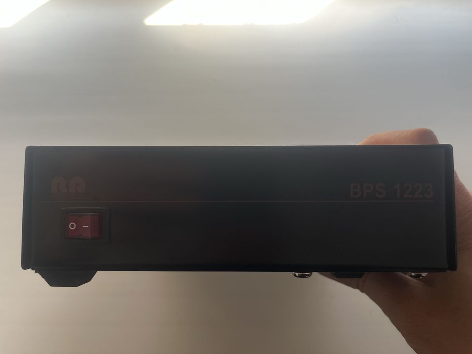 Продам Блок питания BPS1223