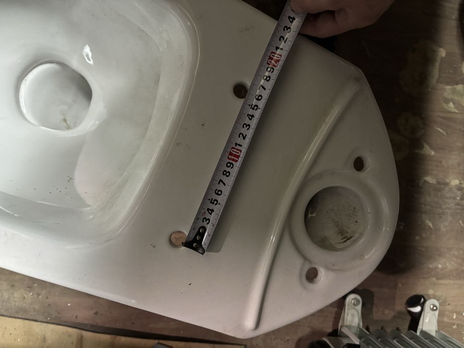 Унитаз новый, не использовался