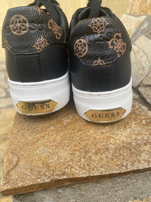 Дамски маратонки Guess