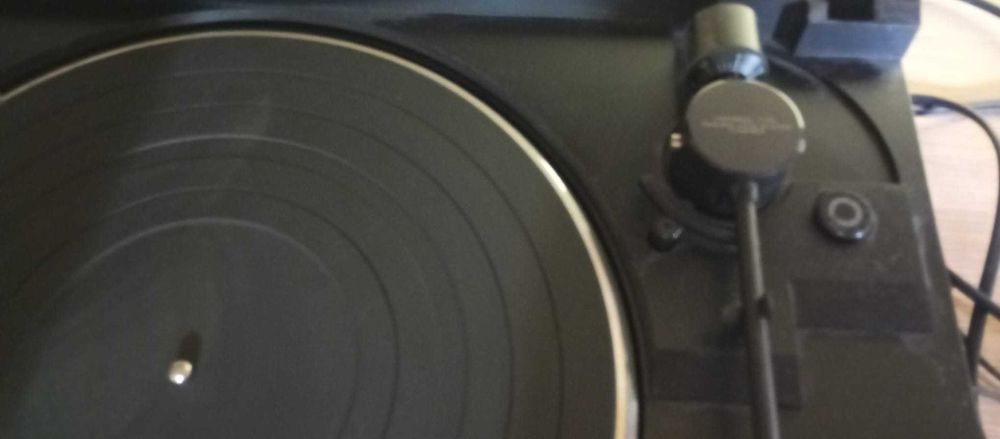 Pick-up japonez JVC LAX3 cu doza Audiotechnica