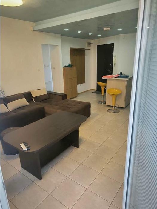 Дава се под наем Двустаен апартамент в София, Студентски град - 68 кв.м за 600 € - Снимка #2