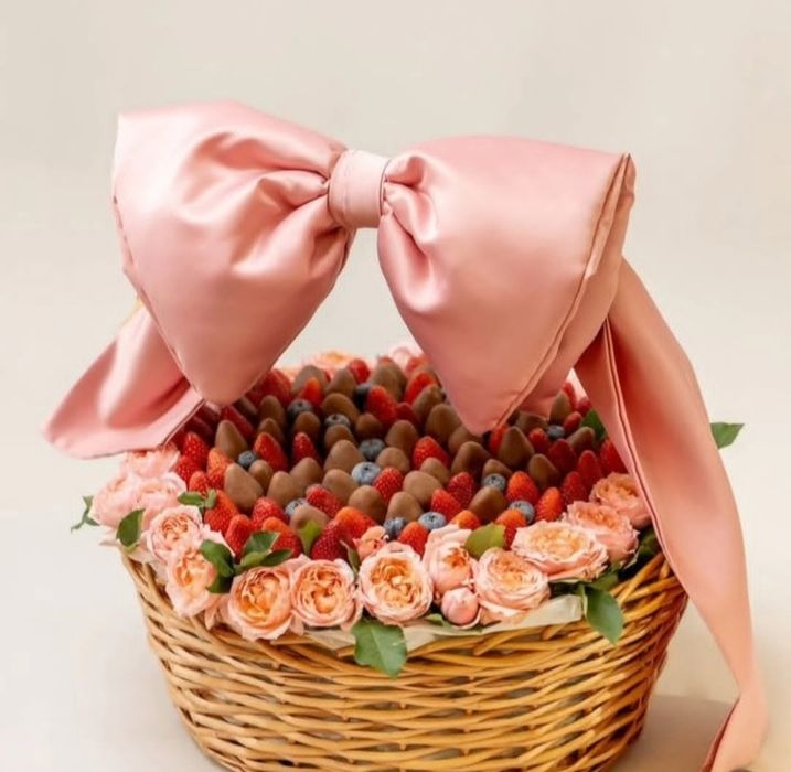 Подарочные корзины 8 марта