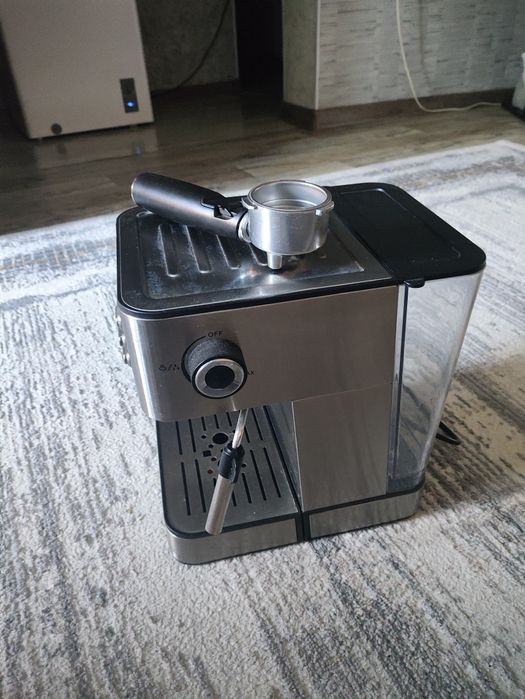 Продам кофемашину