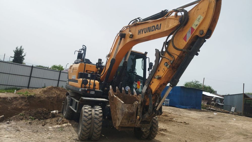 Услуги трактора 3в1, эксковатор 140, доставка, вывоз мусора