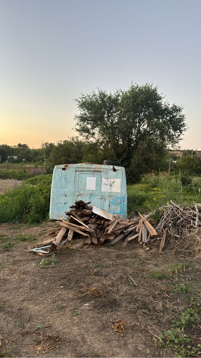 Продам. !   Будку.  2- шт.   Ангар
