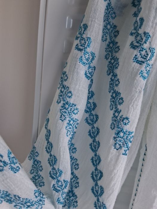 Flori de Ie .Poarte Sarutului.Noua