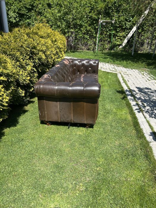 Диван кожаный 4 штуки