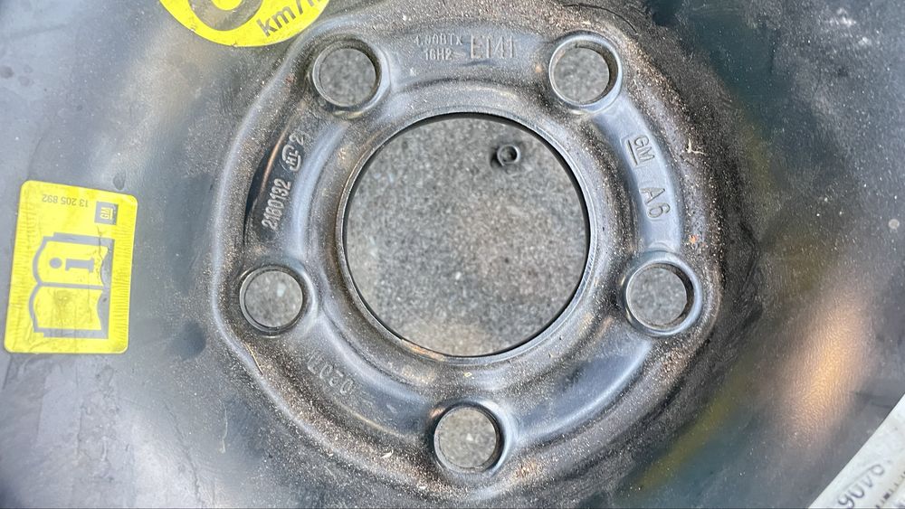 Патерица 5х110 R16