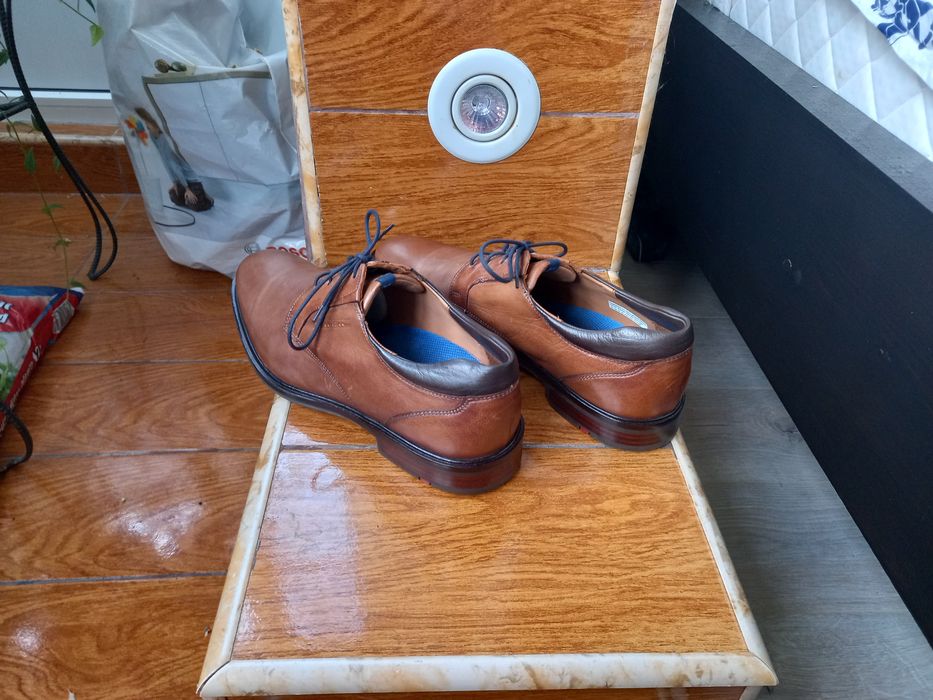 Pantofi Lloyd mar. 42.5