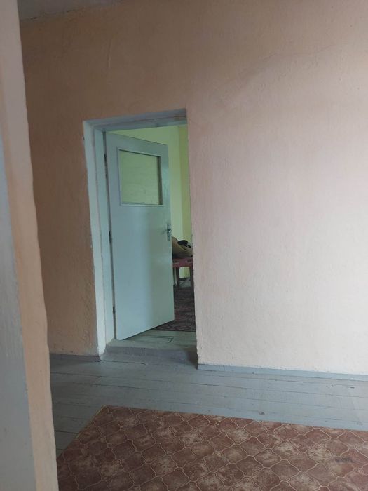 Дава се под наем Къща в с. Роза, Област Ямбол - 85 кв.м за 51 € - Снимка #3