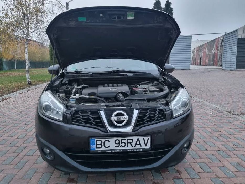 Nissan Qashqai 2010 diesel, 4.499 € — imagine 2