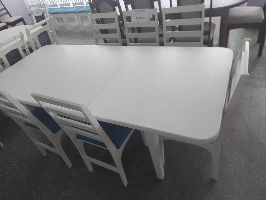 Продам стол и 6 стульев