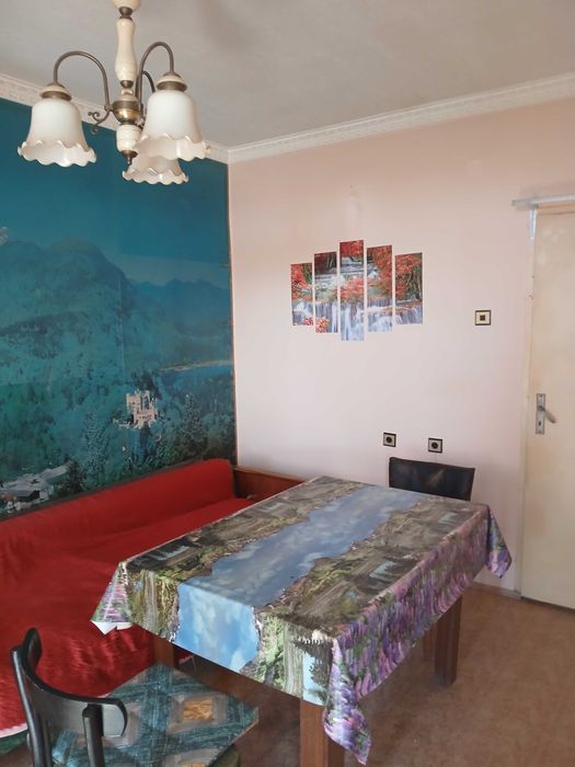 Дава се под наем Двустаен апартамент в Стара Загора, Център - 50 кв.м за 204 € - Снимка #1