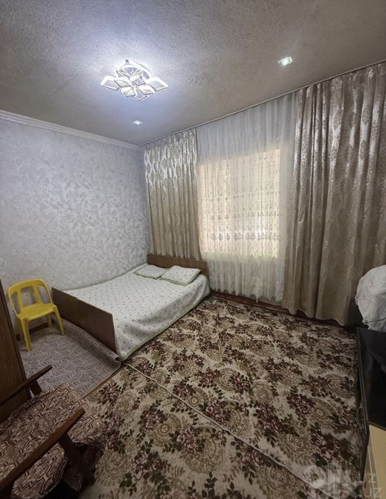 Продаётся дом с земельным участком 10 соток.