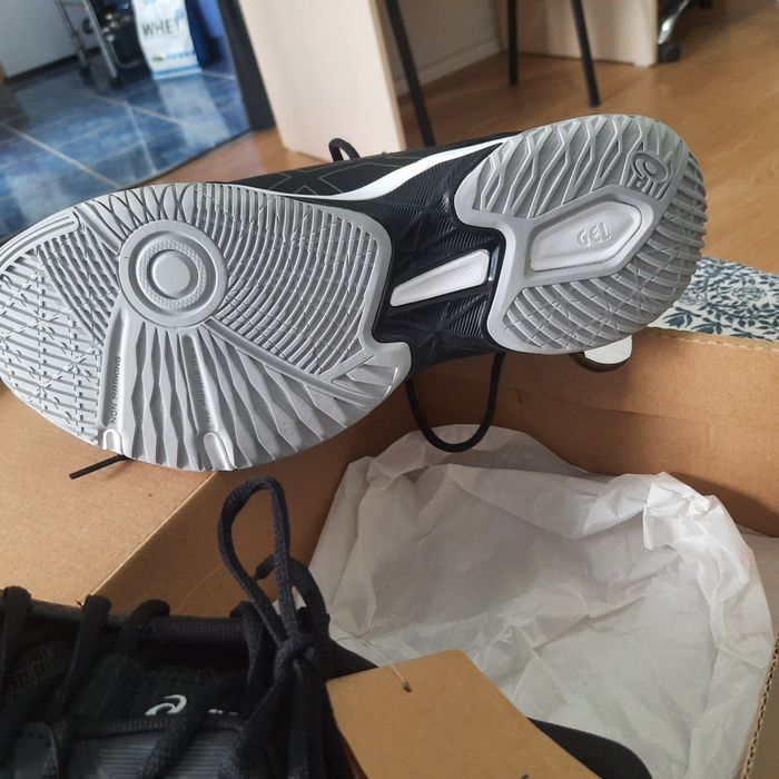 Мъжки маратонки марка Asics 44