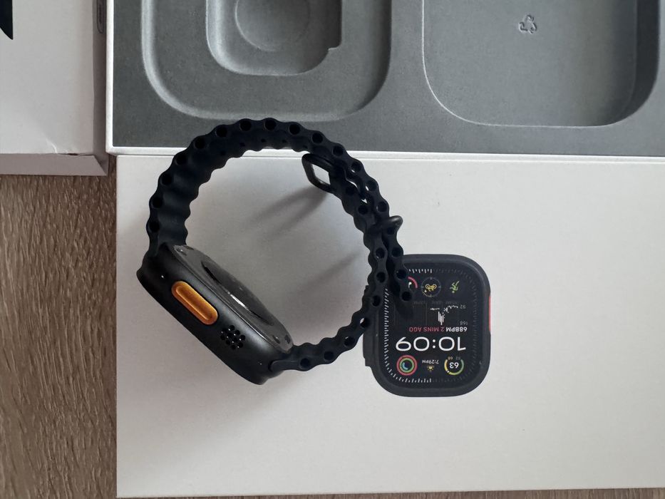 Apple watch ultra 2 black titanium