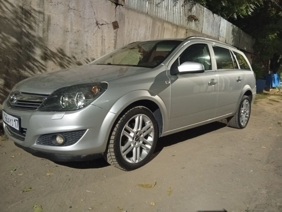 Астра H 2005 универсал