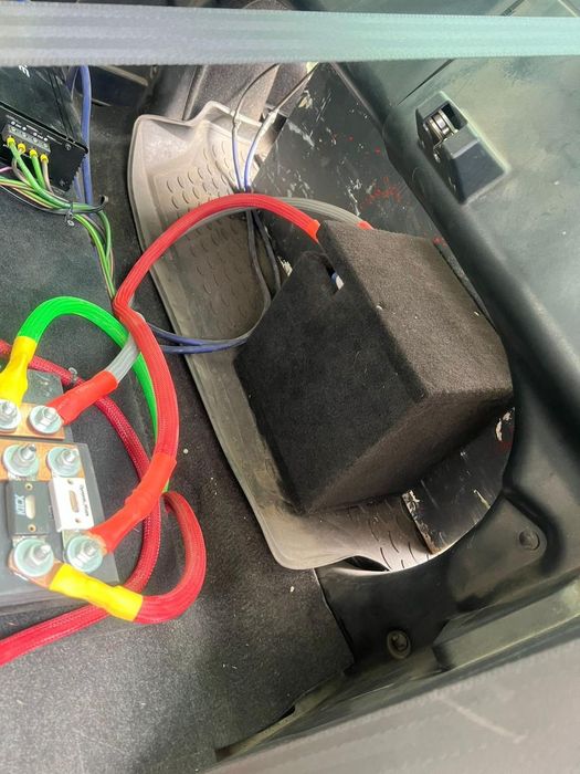 Автозвук продам в отличном состоянии