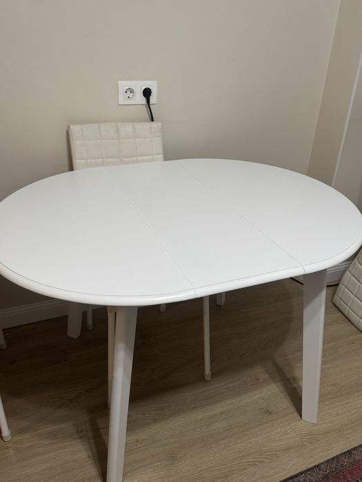 Продам кухонный стол 120х90