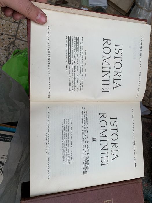 Istoria Romaniei romanilor vol 2 si vol 3